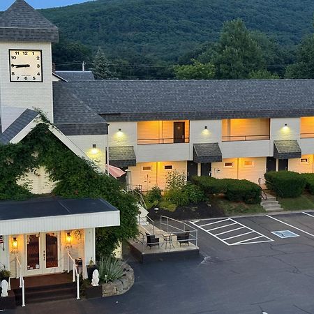 The Black Mountain Inn Браттлборо Екстер'єр фото