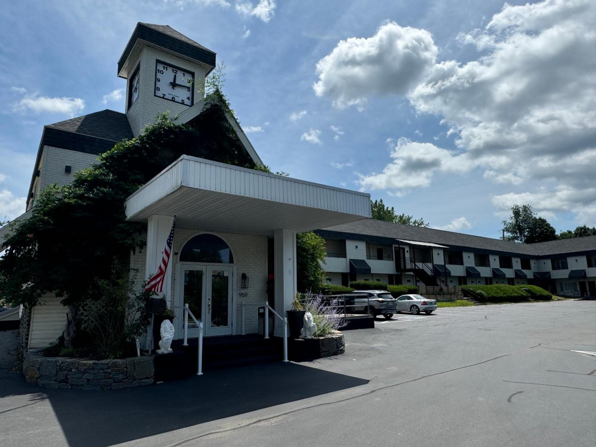 The Black Mountain Inn Браттлборо Екстер'єр фото